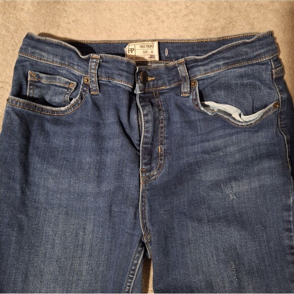 FREE PEOPLE Great Heights Skinny Jeans Womens 29 Blue Distressed Frayed Denim - Picture 4 of 13